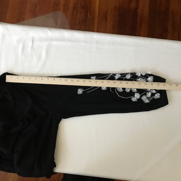 ALFANI Sweater Black with White Tulle Flowers Women’s 2X - Picture 16 of 16